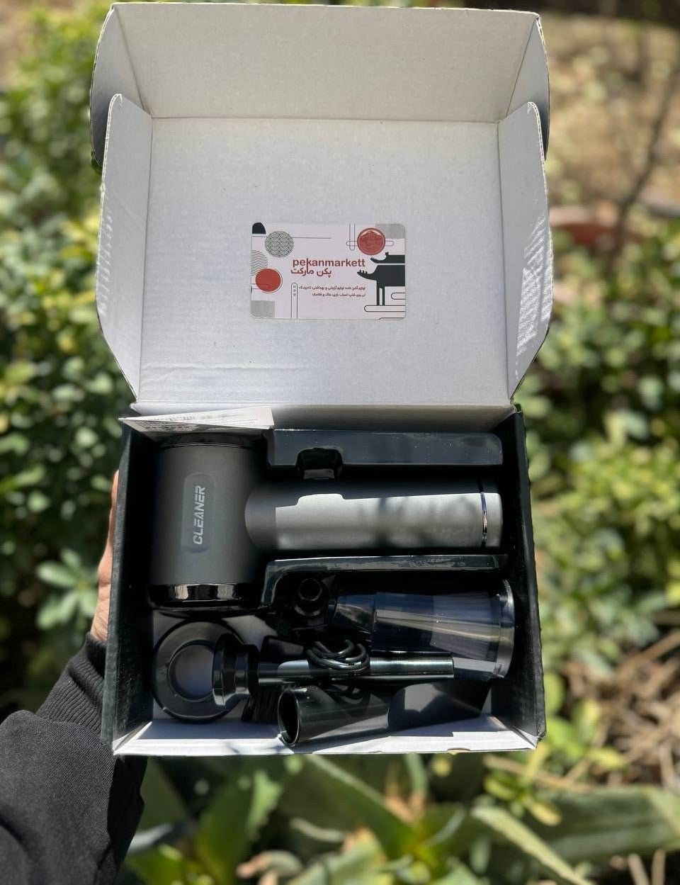 مكنسة كهربائية قابلة لإعادة الشحن موديل 666